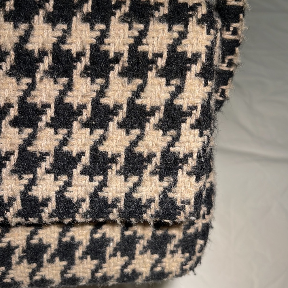 Anine Bing Black & Cream Houndstooth Shoulder Bag - Picture 14 of 14